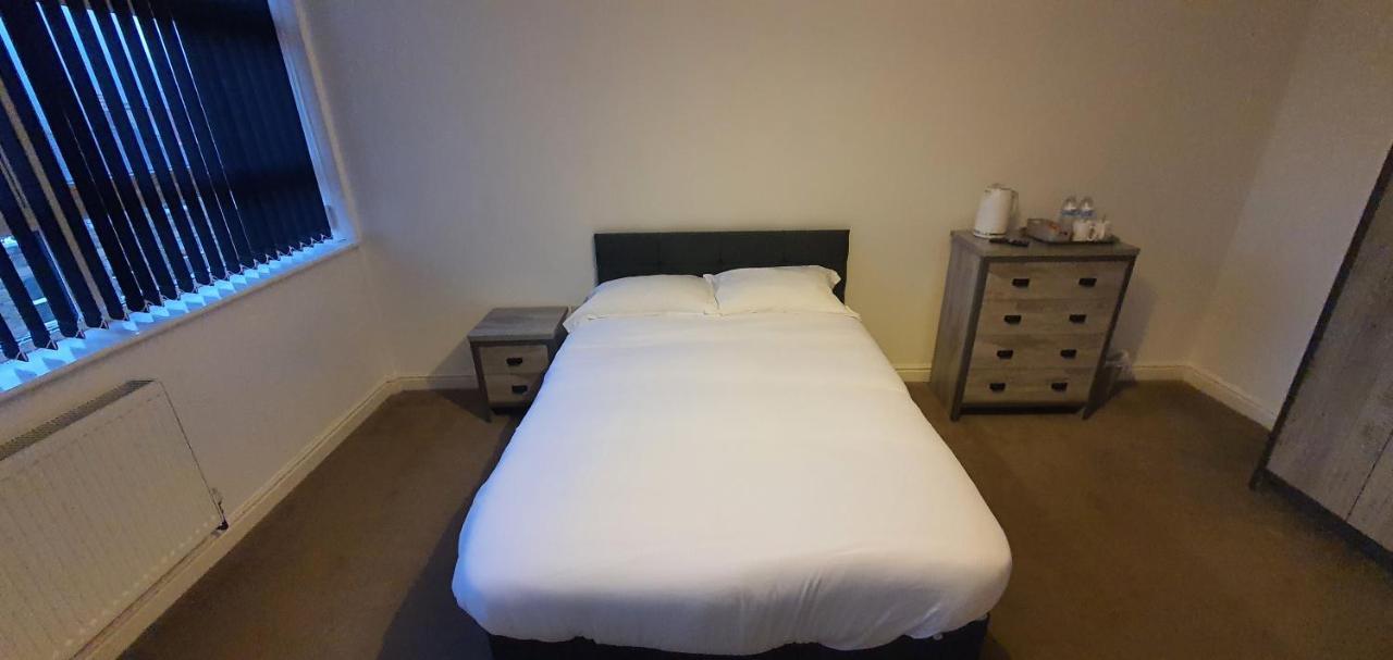 Apartment In Central Wakefield Buitenkant foto