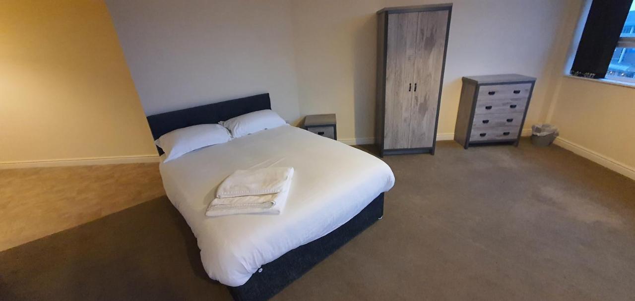 Apartment In Central Wakefield Buitenkant foto