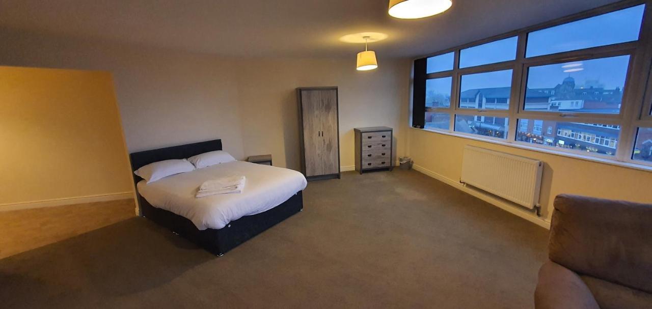 Apartment In Central Wakefield Buitenkant foto