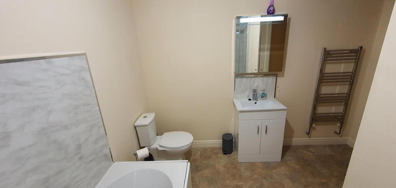 Apartment In Central Wakefield Buitenkant foto