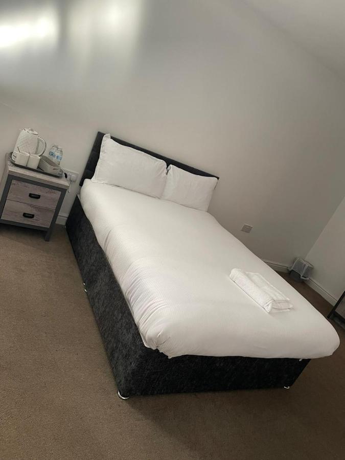 Apartment In Central Wakefield Buitenkant foto